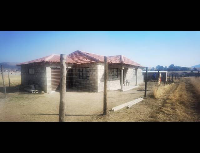 4 BEDROOM FREESTANDING FOR SALE IN MPOPHOMENI